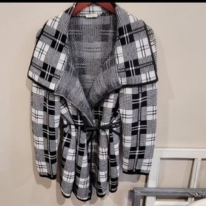 AVA COUTURE black and White oversized plaid chunky sweater jacket w/tie SZ XL
